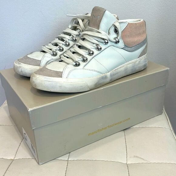 Marc Fisher LTD. Women's Merin 3 High Top Sneakers size 6.5 with original box - Picture 1 of 8